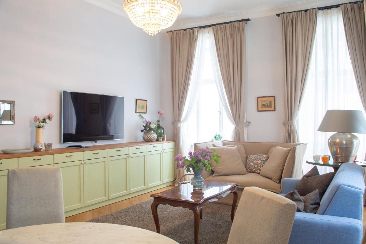 Stilvolles In Zentraler Lage Apartment